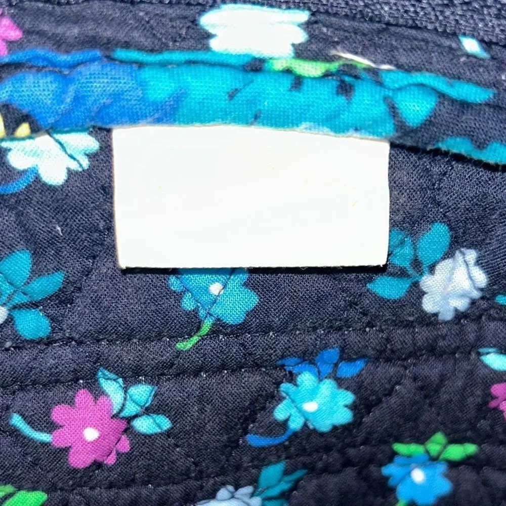 Floral Quilted Backpack 🎒 - Picture 14 of 17